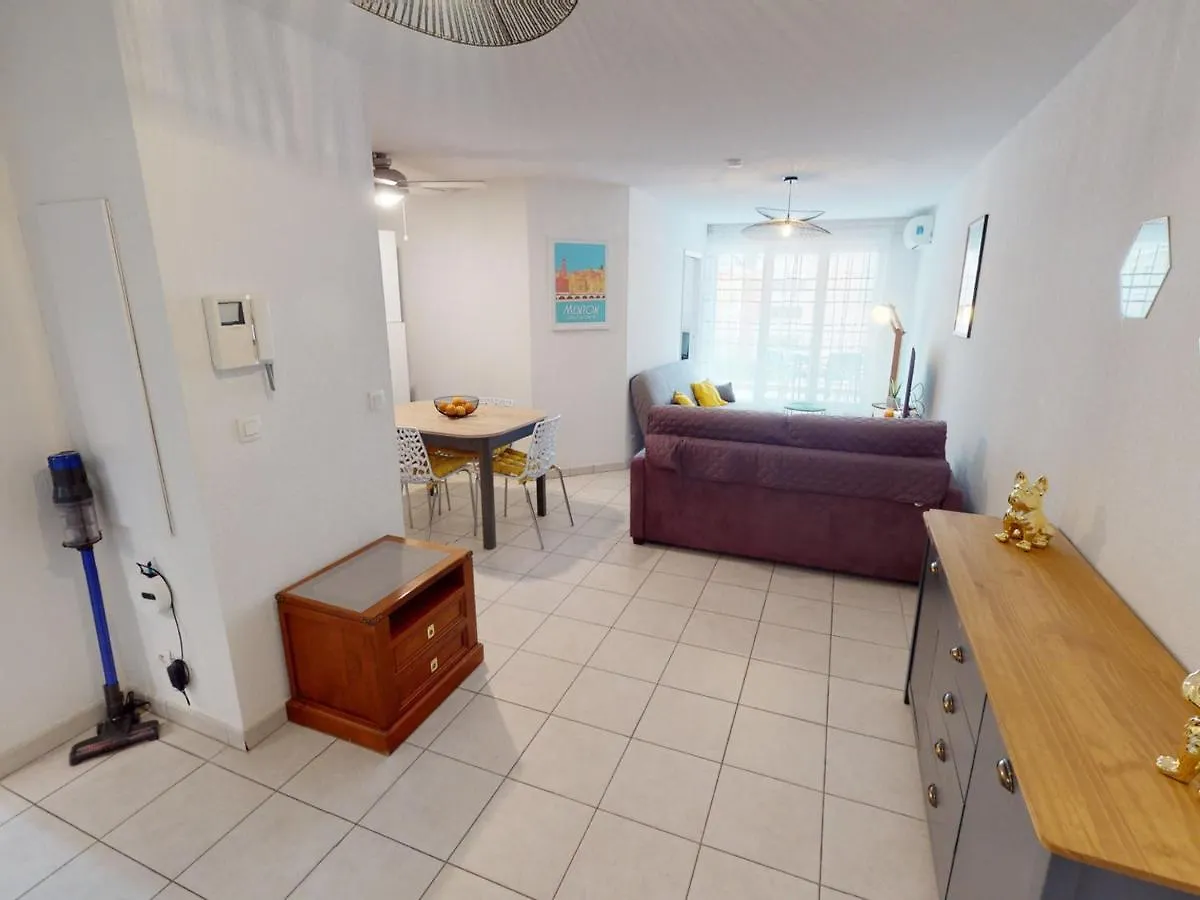 Charmant 2P Climatise En Centre-Ville Avec Terrasse Et Parking Prive - Fr-1-196-336 Menton