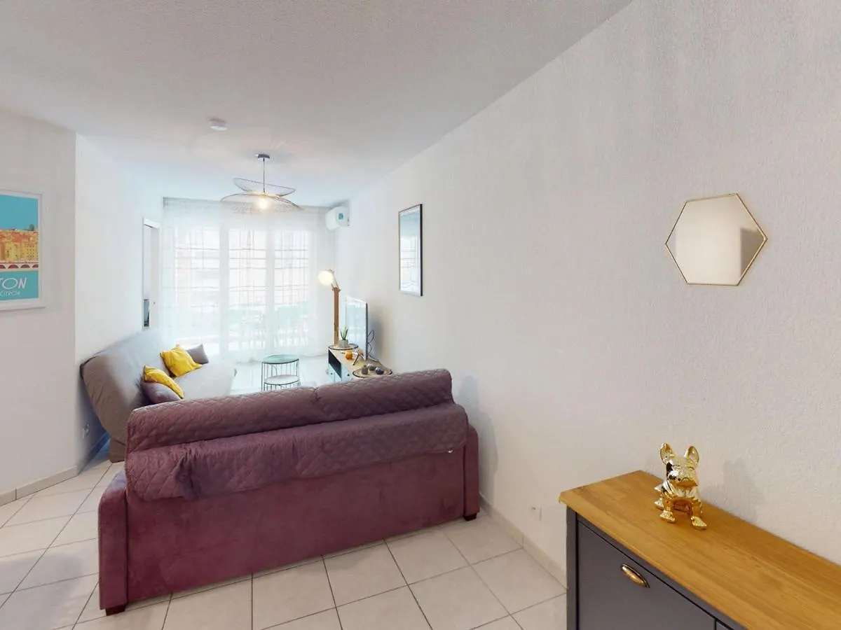 Charmant 2P Climatise En Centre-Ville Avec Terrasse Et Parking Prive - Fr-1-196-336 Menton Apartment